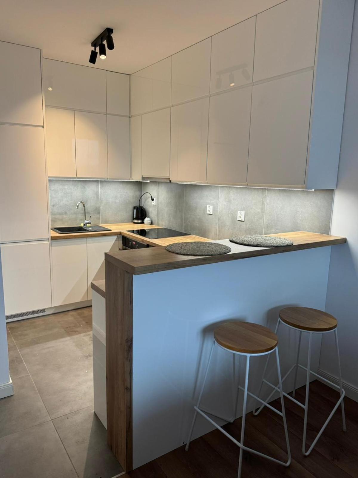 Sky Tower Self Check In 1 Bedroom Apartment Ряшів Екстер'єр фото